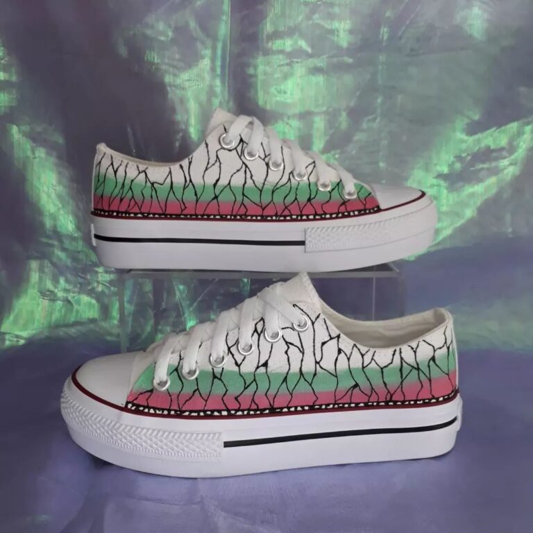 Zapatillas Diseño Kimono Shinobu Kimetsu no Yaiba - Imagen 2