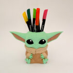 Porta lápices / Macetero Baby Yoda