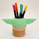 Porta lápices / Macetero Baby Yoda - Imagen 8